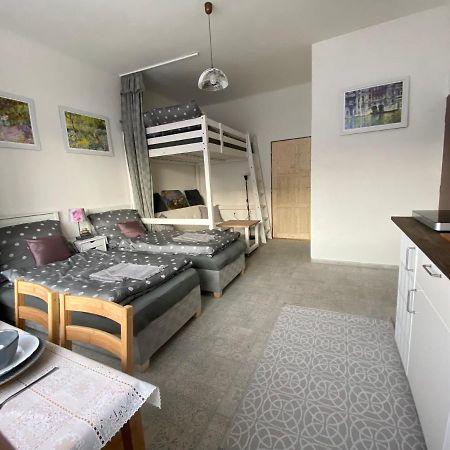 Artep Apartment Plzeň Esterno foto